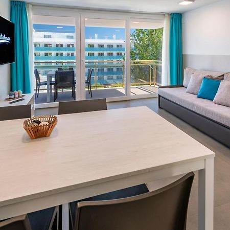 Rentalmar Salou Playa Family Suites Bagian luar foto