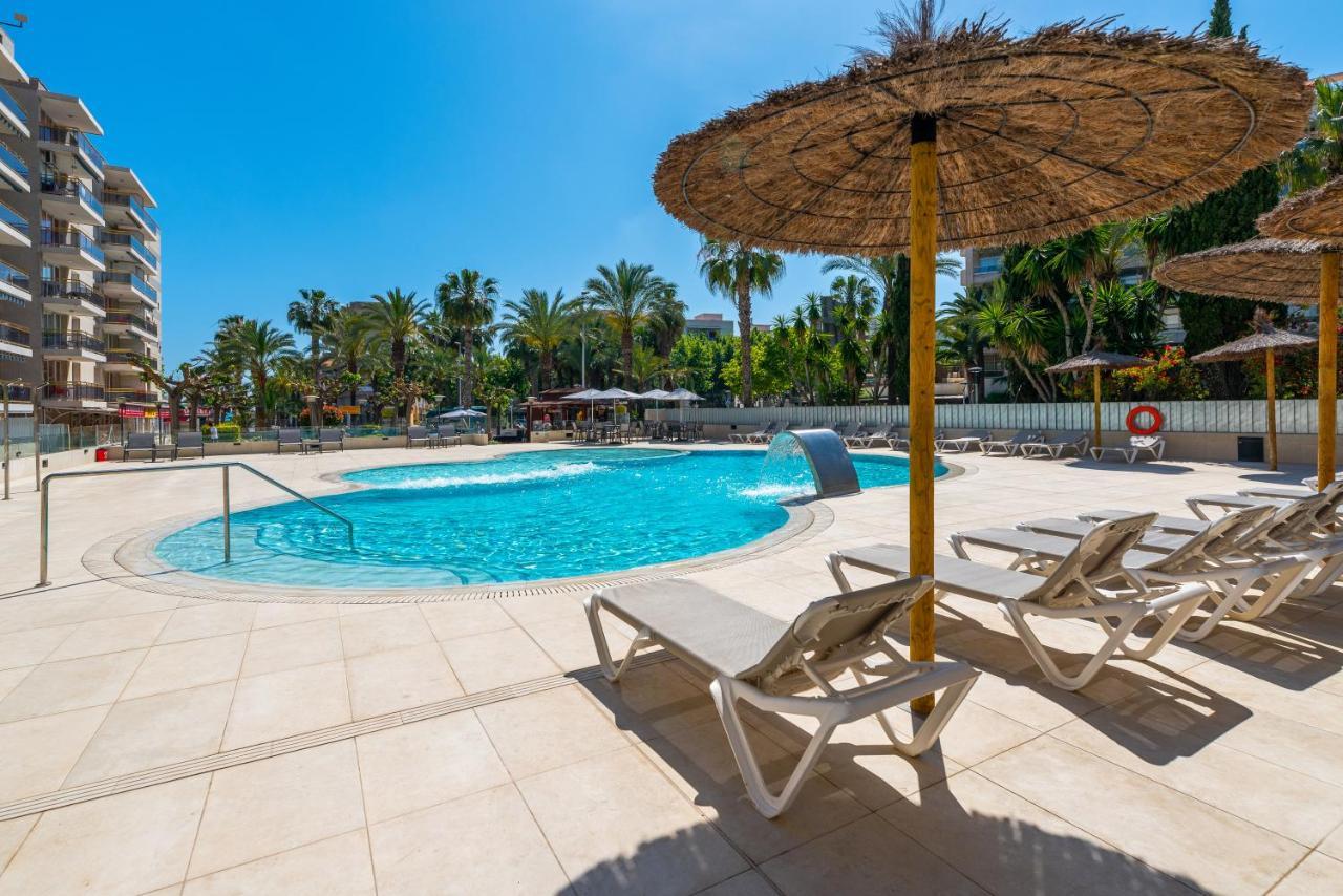 Rentalmar Salou Playa Family Suites Bagian luar foto