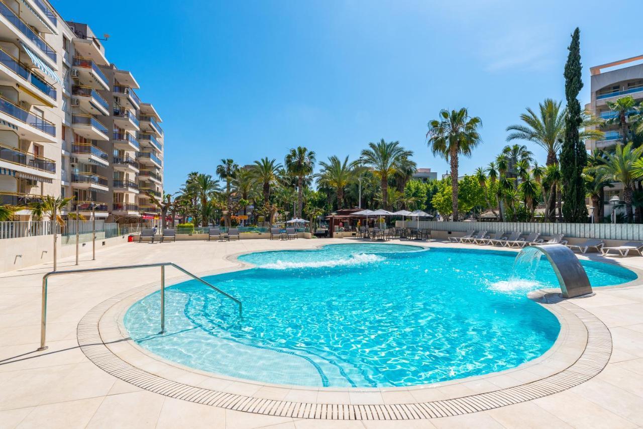 Rentalmar Salou Playa Family Suites Bagian luar foto